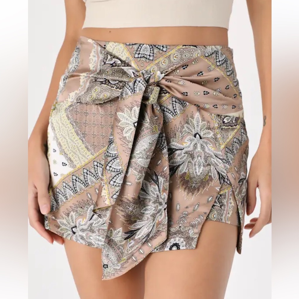 Lulu's Paisley Tie-Front Mini Skirt in Taupe